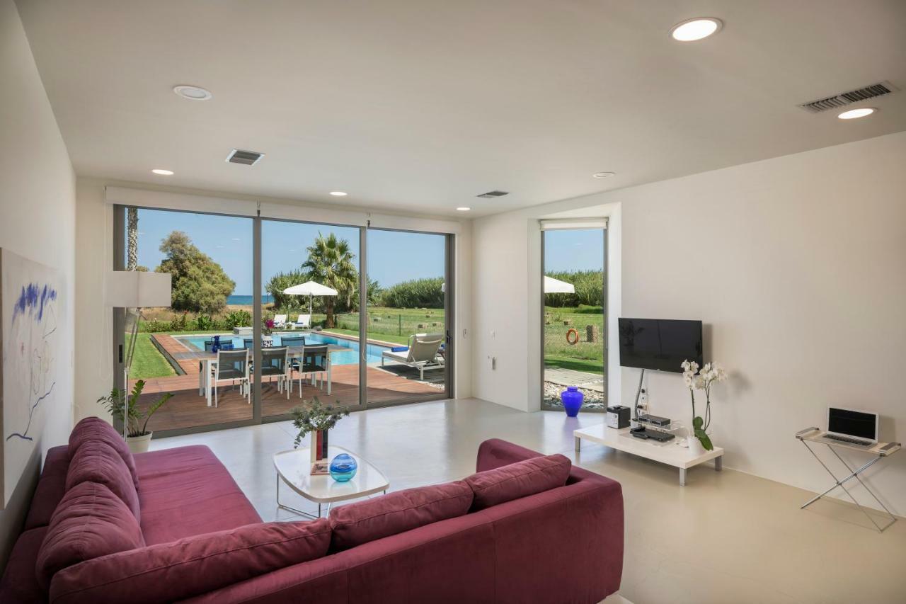Blue Sea Luxury Villa มาเลเม ภายนอก รูปภาพ